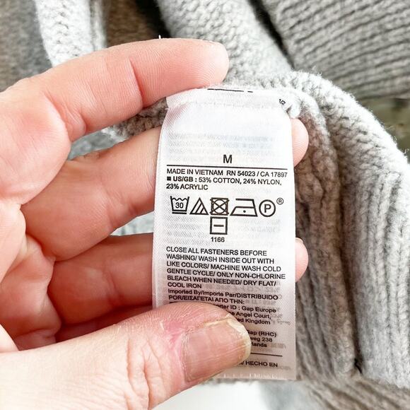 GAP CashSoft Oversized Chunky Crewneck Cardigan Sweater Light Heather Gray M - Picture 5 of 5